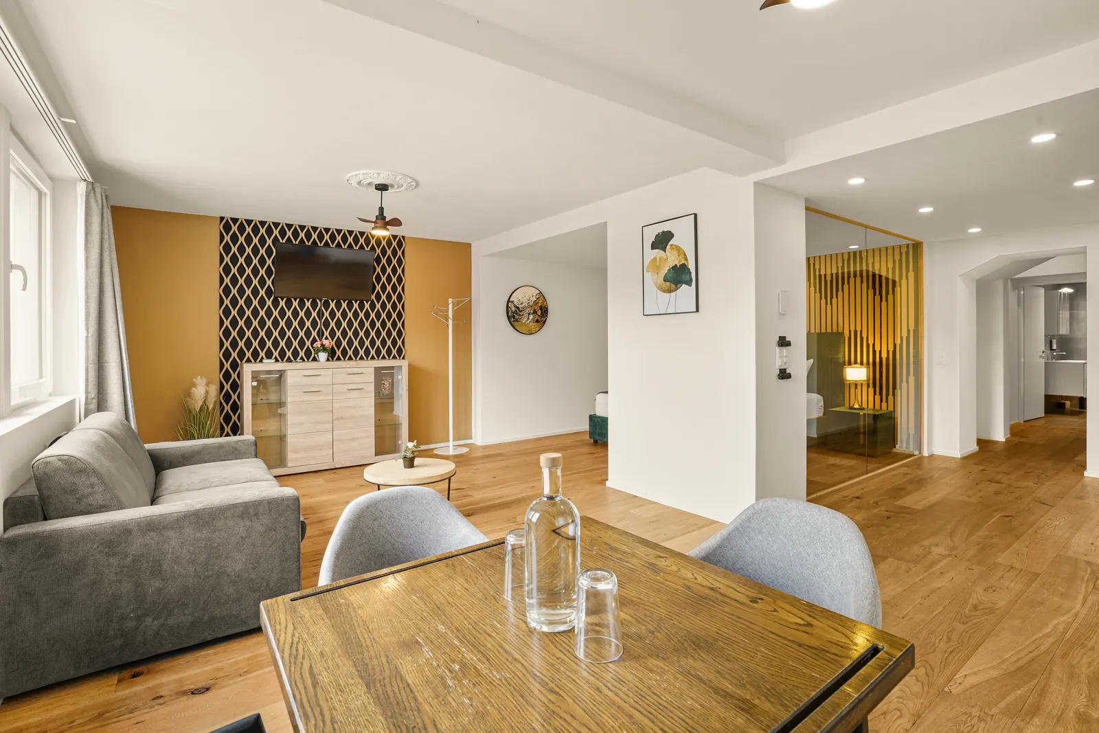 Apartment Standard, Berg & Berg Spiez, Bild 3
